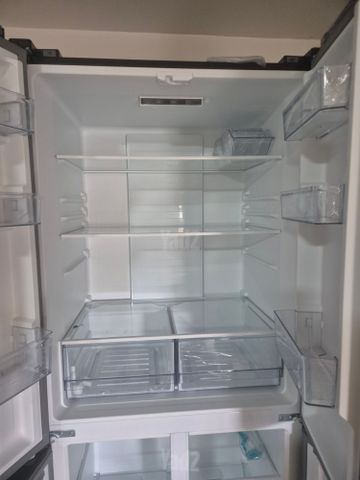 מקרר חדש