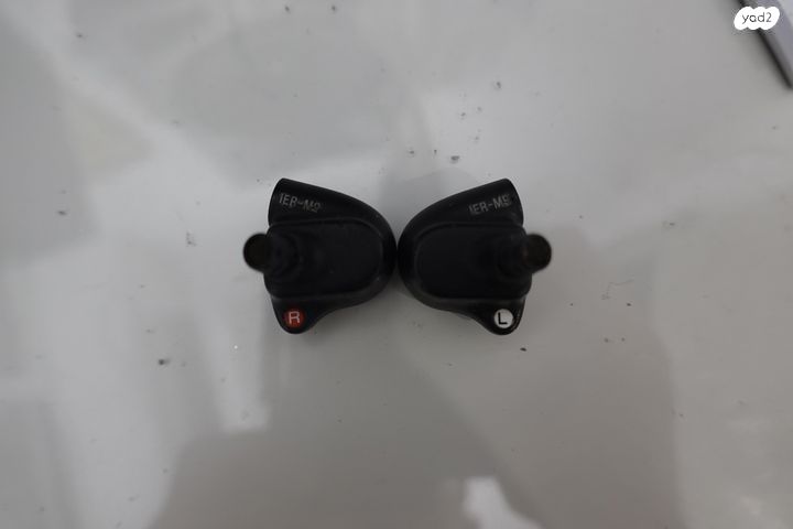 אוזניות Sony IER-M9