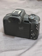 Canon r50 + 18-45mm + 55-210mm