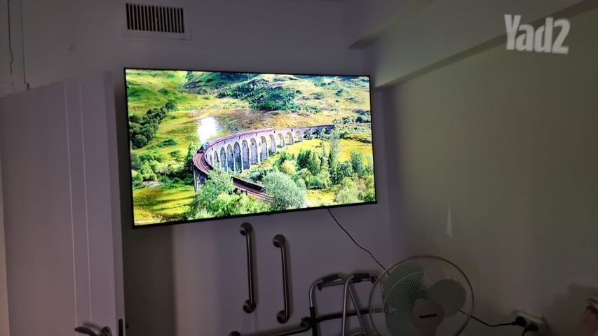 Hisense 65E79Q 65 QLED