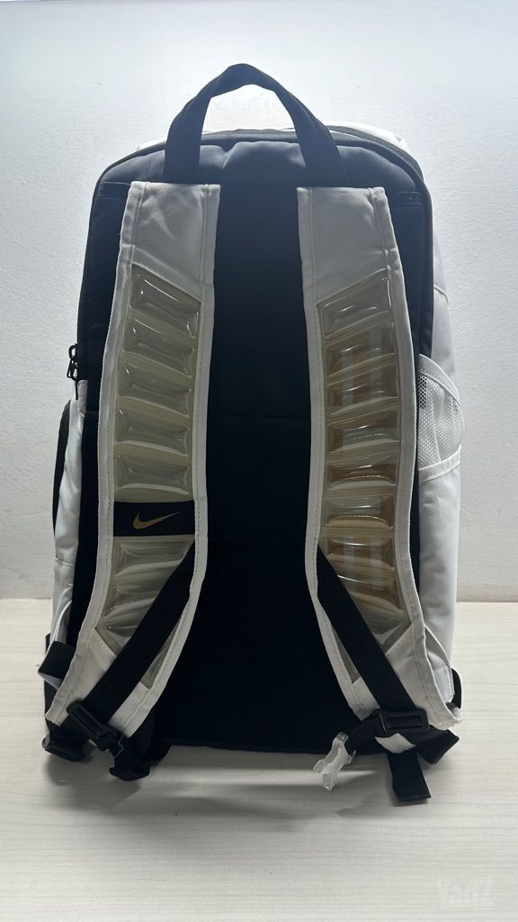 Nike Hoops Elite 32L – לבן