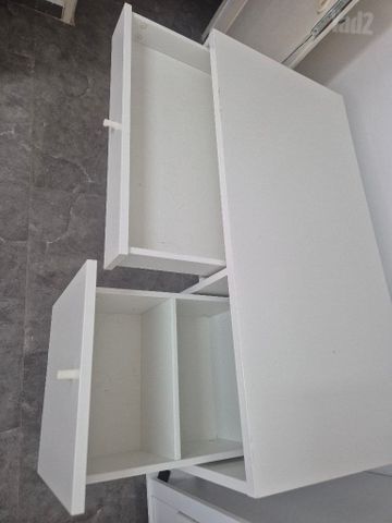 שידת איפור