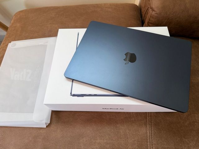MacBook Air 15 M5 24GB