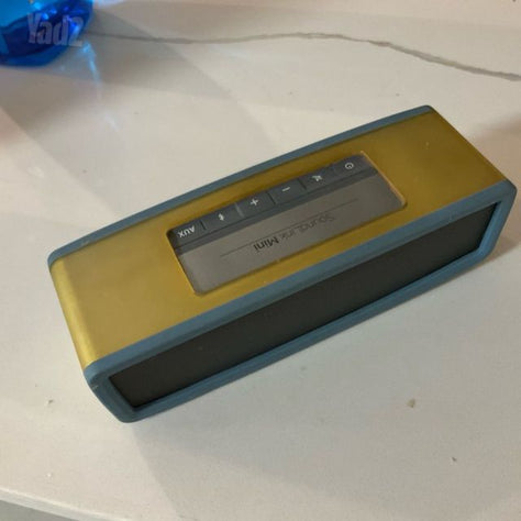 רמקול Bose בלוטות