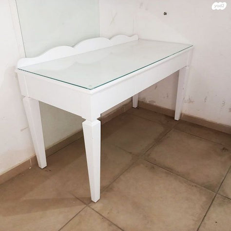 שולחן כתיבה