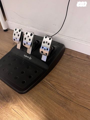 הגה סימולטור logitech g29