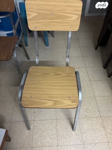 כסאות