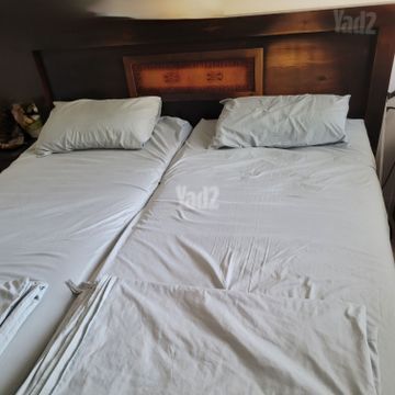 מיטה זוגית מעץ מלא 200×180