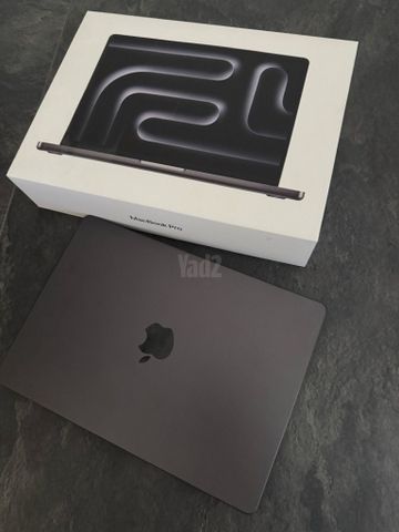 Macbook pro m4 32gb ram 512