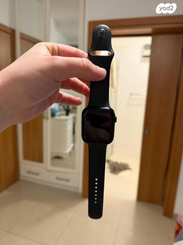 Apple watch series 8