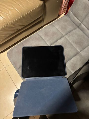 iPad 256 GB M4 chip 2024