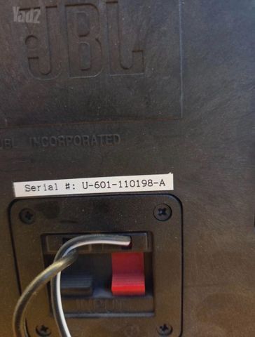 רמקולים jbl למרפסת