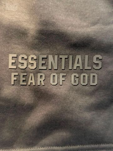 מכנס essentials fear of god