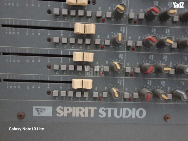 soundcraft spirit  studio