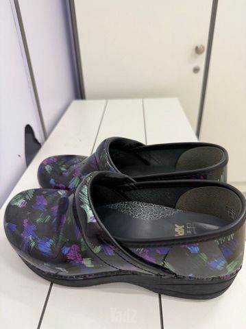 נעלי DANSKO XP