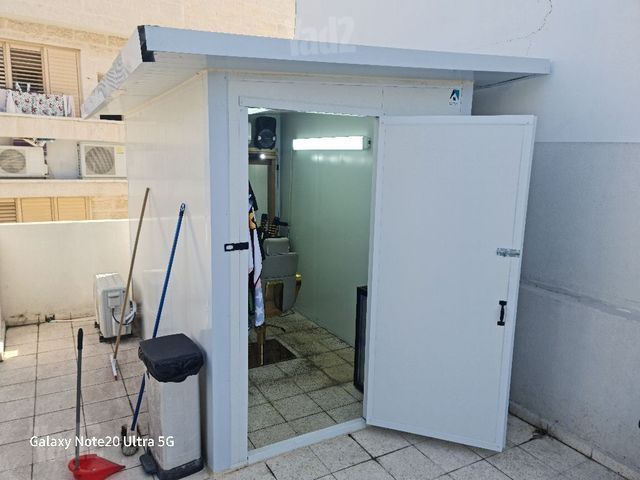 מחסן פנל מבודד
