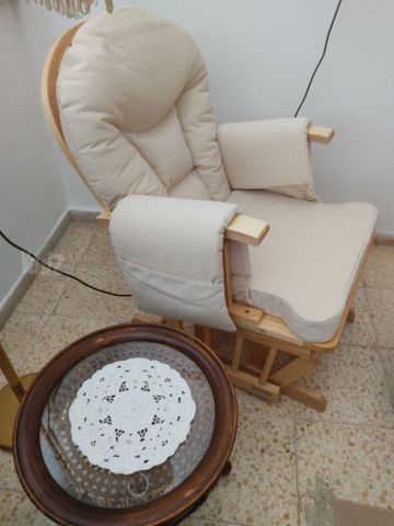 כסא הנקה חדשה