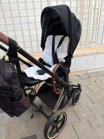 עגלת תינוק