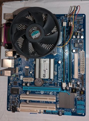 באנדל Intel had 2 Core g41