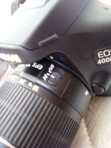 מצלמה קנון eos4000d