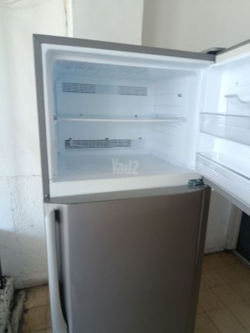 מקרר sharp במצב מצוין