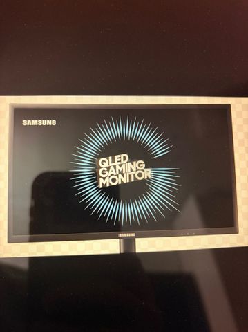 Samsung 27f inch 144 mg