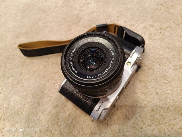 מצלמה Fujifilm xm5