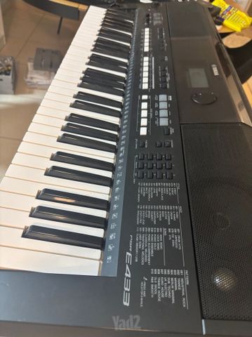 Yamaha PSR-E433