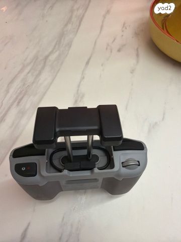 שלט לרחפן dji
