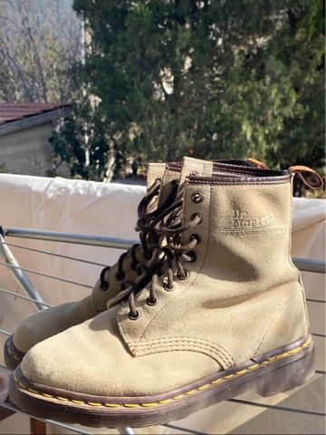 Dr martens ד״ר מרטינס