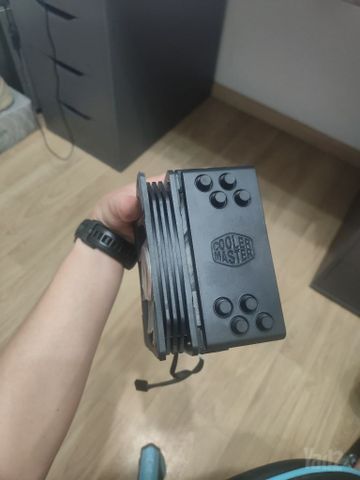 קירור למעבד Cooler Master