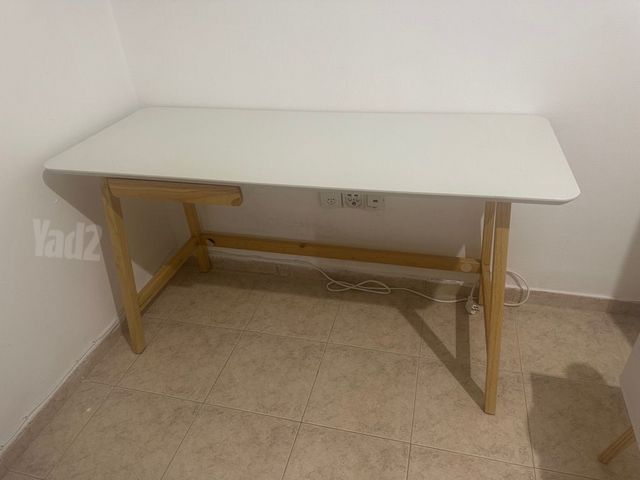 שולחן עבודה