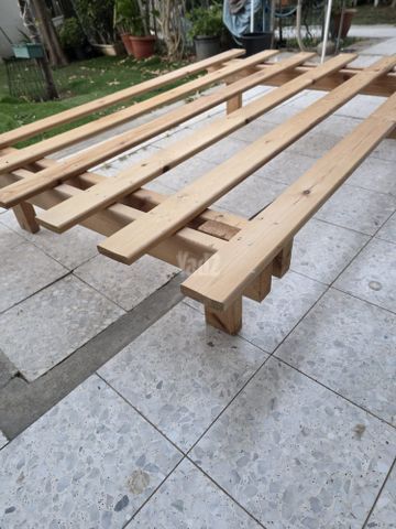 בסיס מיטה