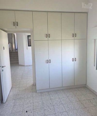 ארונות