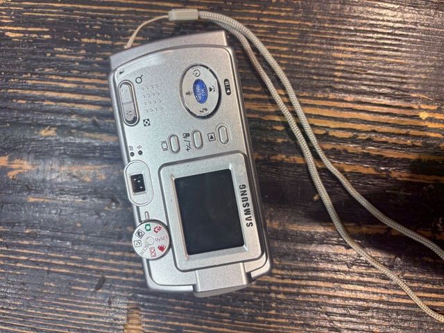 מצלמה Samsung Digimax 370