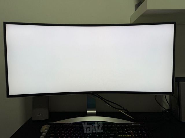 LG 34” Ultrawide 3440x1440