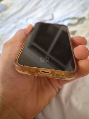 אייפון 13 מיני