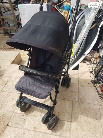 עגלת טיולון