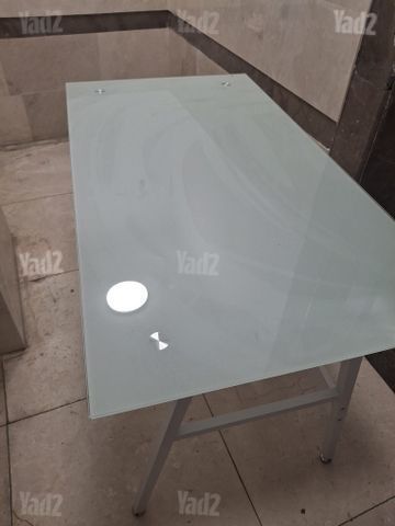שולחן