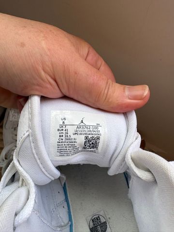 נעלי nike jordan
