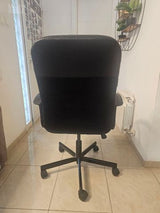 כיסא משרדי