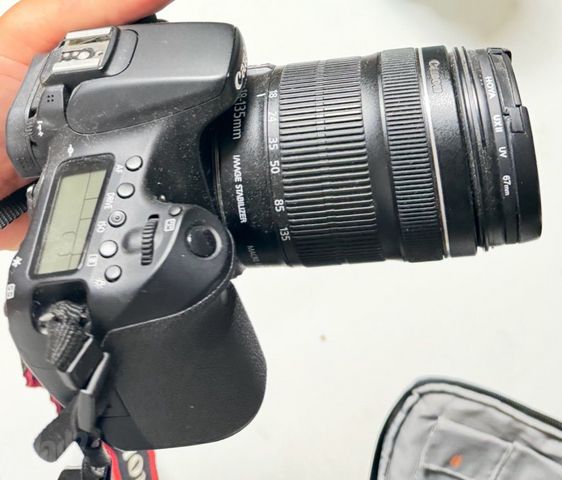 Canon EOS 70D+  EF-S 18-135mm