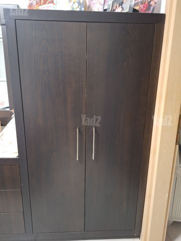 שידה עם מראה