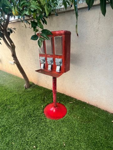 מכונת ממתקים