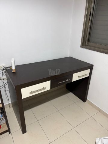 שולחן כתיבה