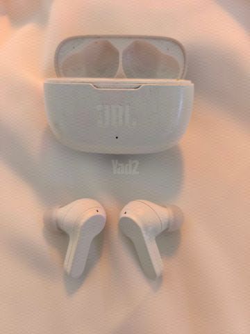 אוזניות JBL