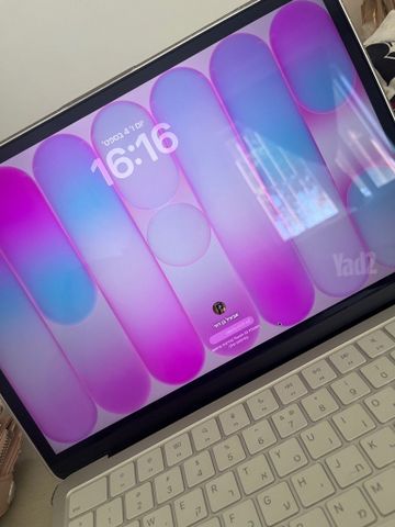 MacBook Neo
