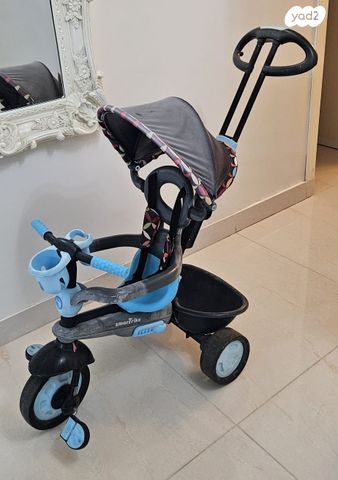 תלת אופן מבית SmarTrike