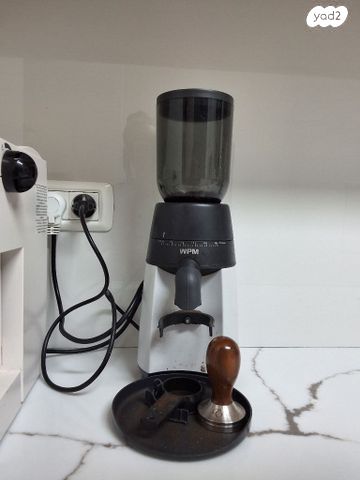 מכונת קפהGaggia ומטחנת קפהWPM