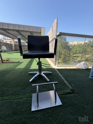 כסא ספר